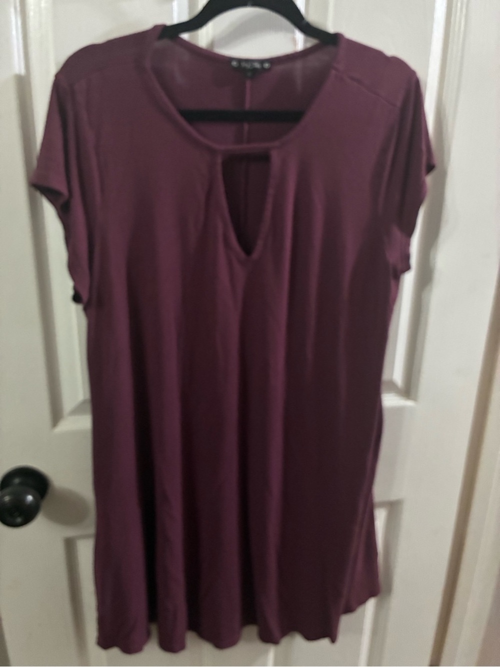 Women’s 1X Keyhole Short Sleeve Mini Dress